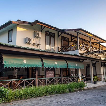 Samawa Transit Hotel Sumbawa Besar Exterior foto