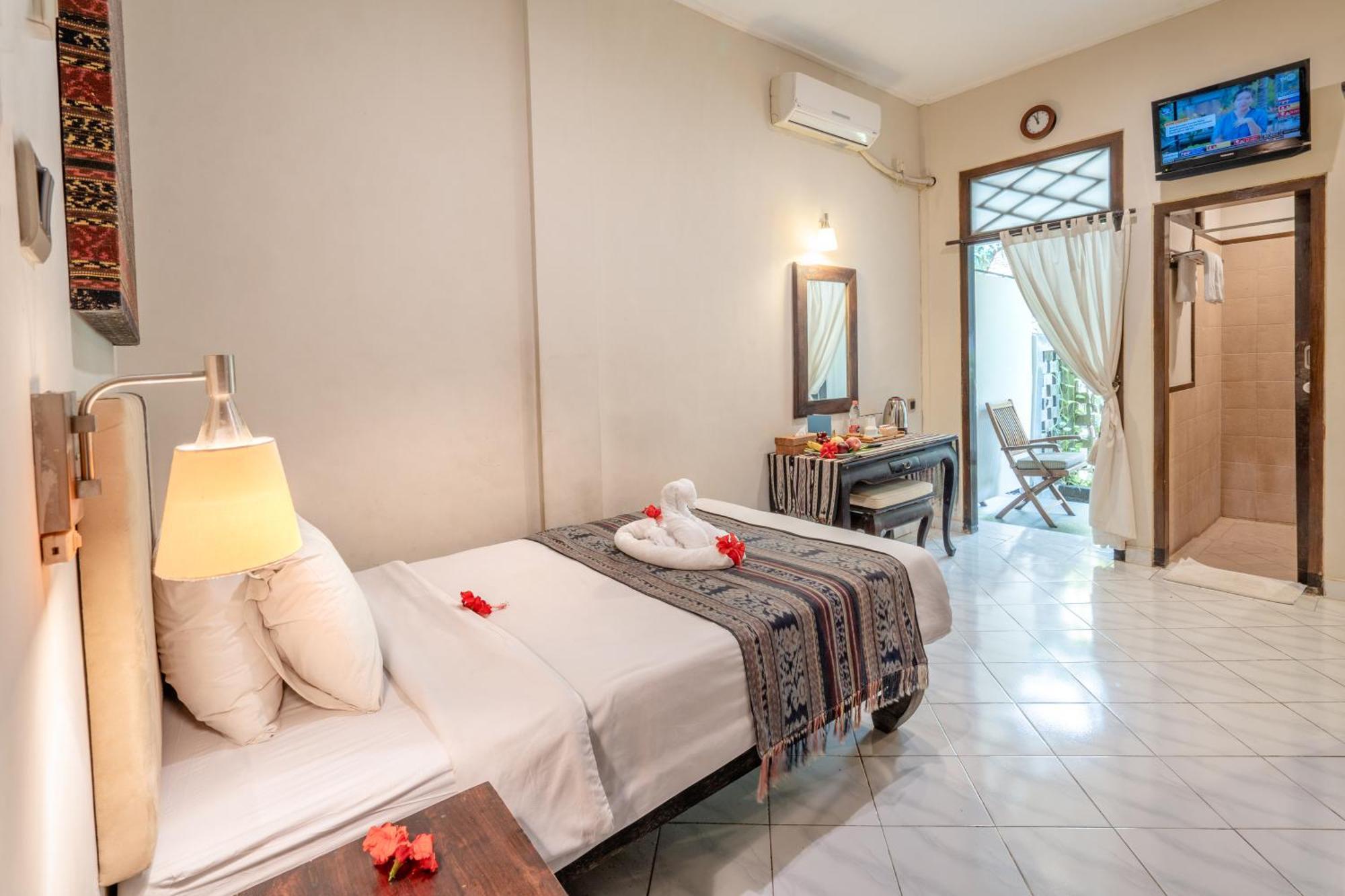 Samawa Transit Hotel Sumbawa Besar Exterior foto