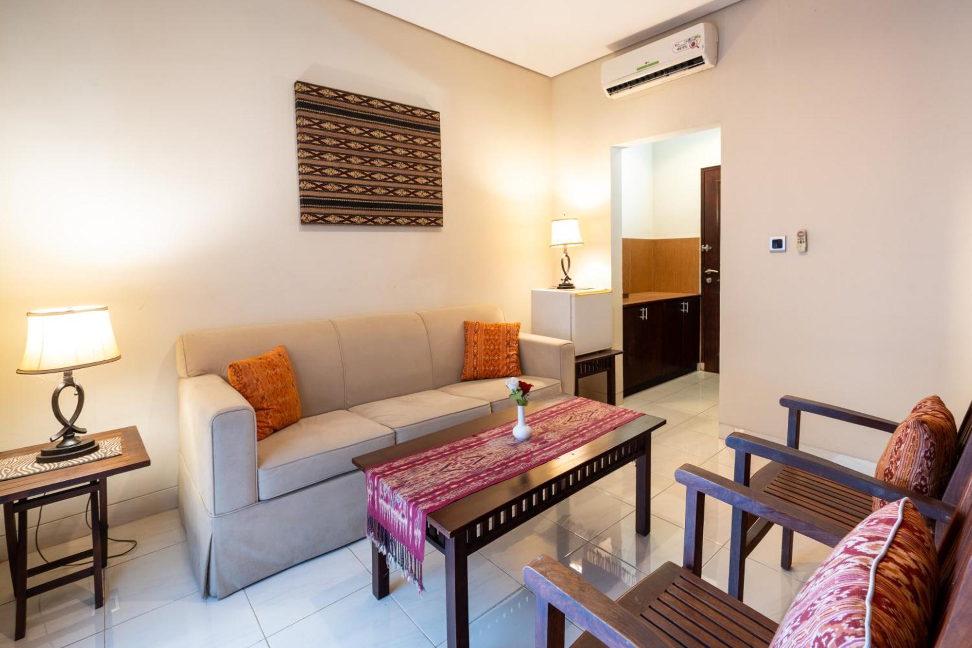 Samawa Transit Hotel Sumbawa Besar Exterior foto